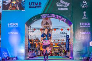 BIB: 131
                            <button type="button" onclick="openModal(21810290)" class="btn btn-primary btn-sm float-right btn-popup" data-toggle="modal" data-target=".modal-high-quality">
                        <i class="fas fa-shopping-cart"></i> Add to Cart
                    </button>
                                            <button type="button" onclick="isThisMe(21810290, true)" class="btn btn-success btn-sm float-right btn-popup btn-isme hidden" data-toggle="tooltip" data-placement="bottom" title="นี่คือรูปของคุณใช่ไหม คลิกที่นี่เพื่อเอาเข้าอัลบั้ม">
                        <i class="fas fa-plus"></i> Add to album
                    </button>
                    <button type="button" onclick="isThisMe(21810290, false)" class="btn btn-warning btn-sm float-right btn-popup btn-isnotme hidden">
                        <i class="fas fa-ban"></i> Remove from album
                    </button>